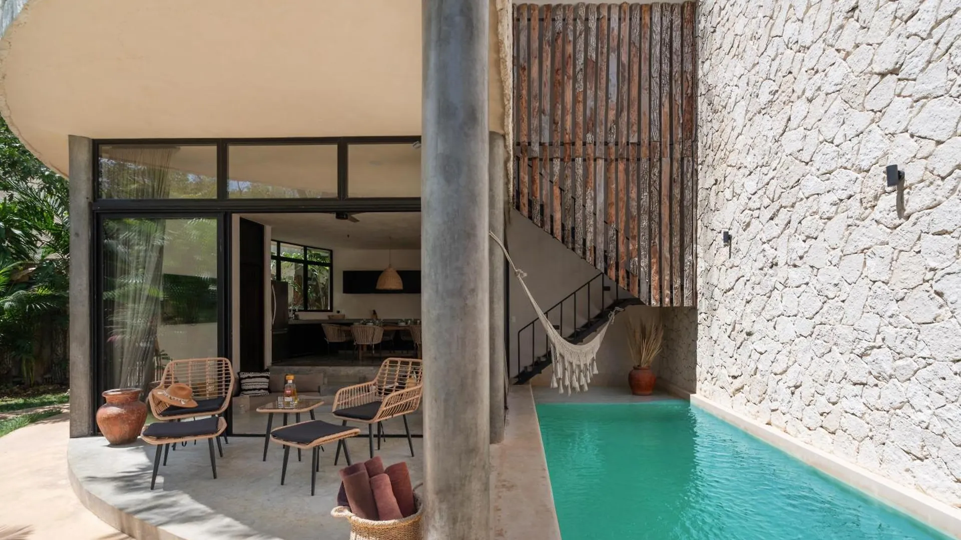 Villa Rousseau Tulum Jungle Priv Pool Concierge 1B location
